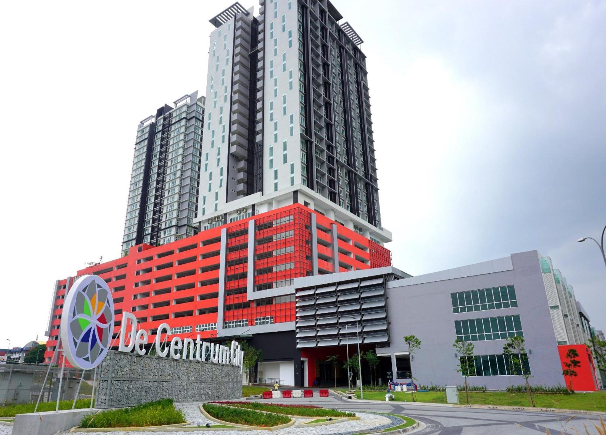 Azfa Duplex Suite At De Centrum Putrajaya Bangi Free Wifi Kajang Extérieur photo