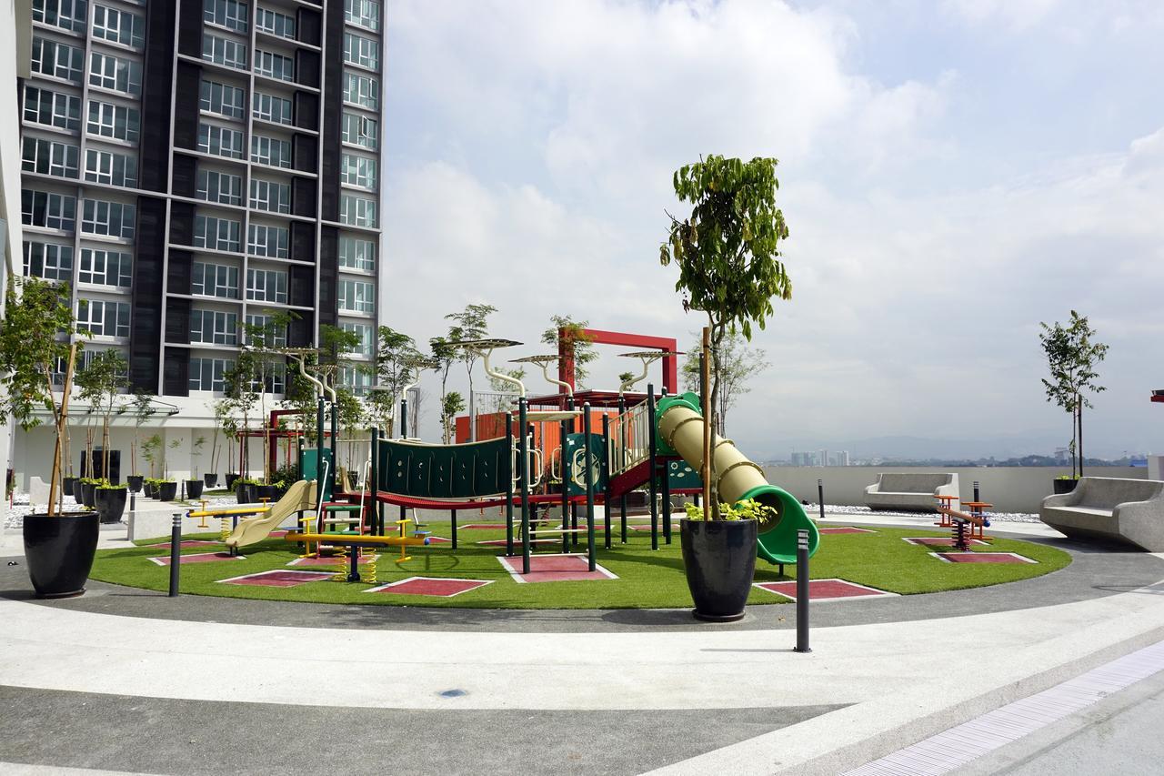 Azfa Duplex Suite At De Centrum Putrajaya Bangi Free Wifi Kajang Extérieur photo